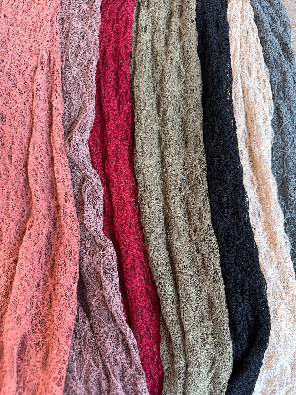 Jolie Lace Thumbhole Layering Top--Pre Order