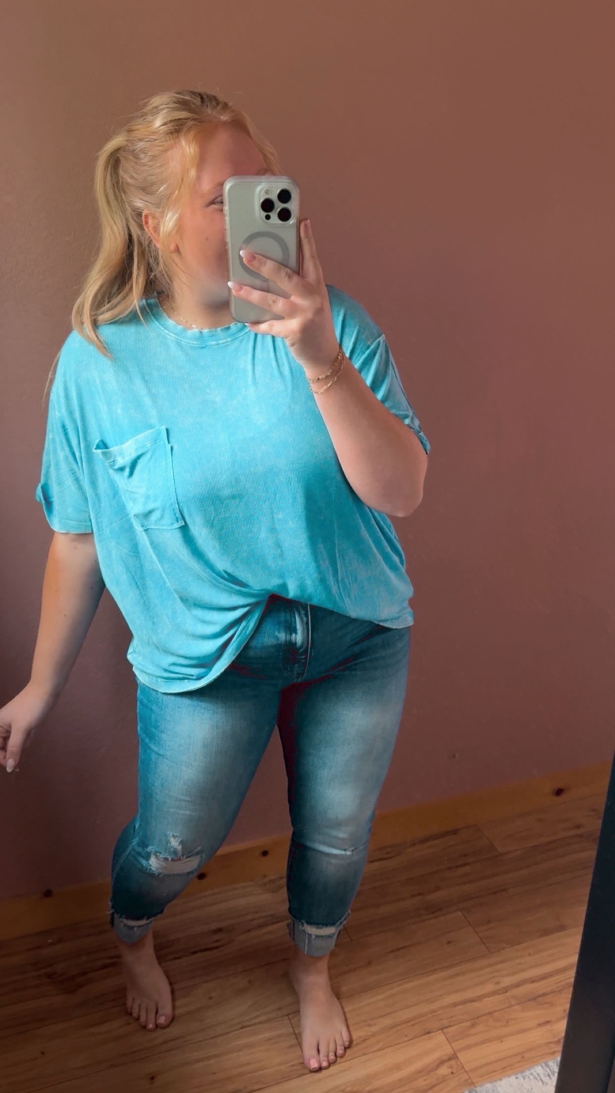 Mason Pocket Tee--Curvy Gal
